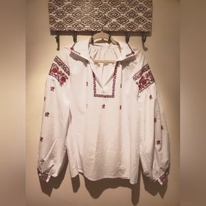 Long sleeve embroidered size extra large top
